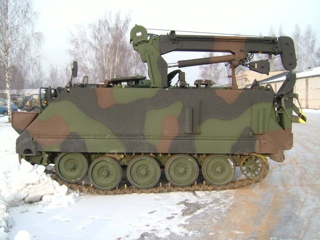 Файл:M113 i.jpg