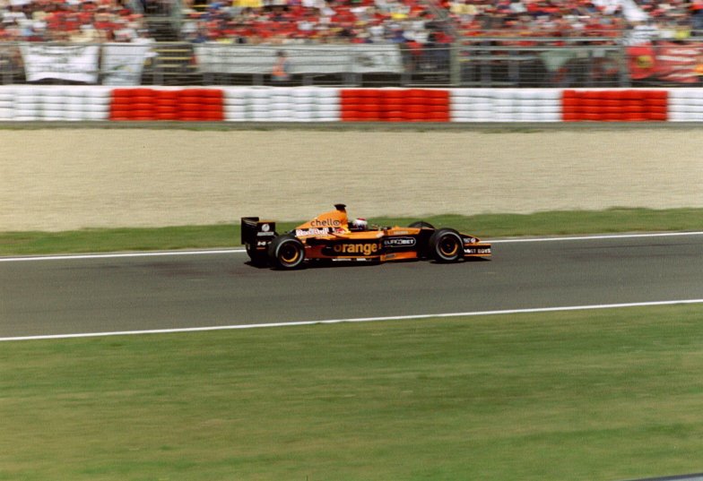 Archivo:Verstappen Europe 2001.jpg