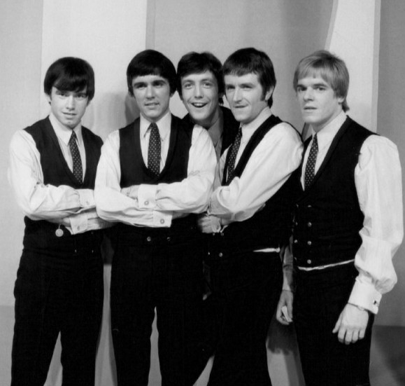 File:Dave Clark Five 1966.JPG