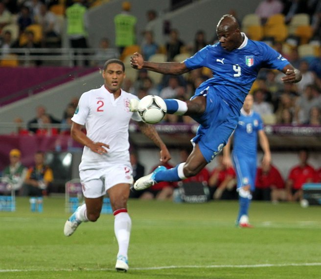 File:Mario Balotelli Euro 2012 vs England 03.JPG