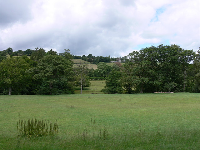 File:Trallong From Abercamlais - geograph.org.uk - 486769.jpg