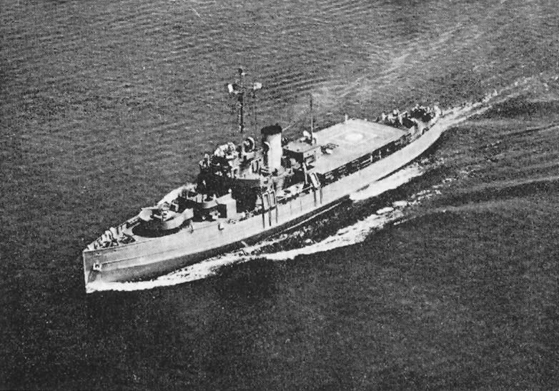 File:USCGC Cobb (WPG-181) underway c1944.jpg