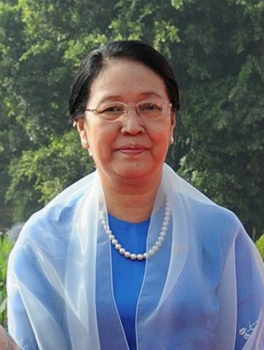 File:Khin Khin Win First Lady.jpg