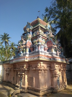 File:Tirucchottruturainathartemple4.jpg