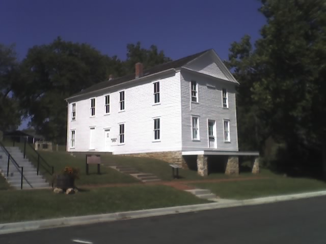 File:Constitution Hall Lecompton.jpg