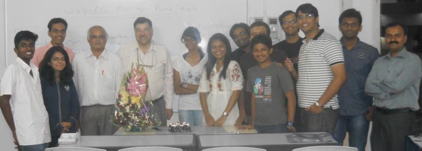 Onkar Yellurkar at Wikipedia Pune Club(2nd from right)