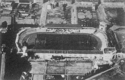 File:Olympisch Stadion Antwerp 2.jpg