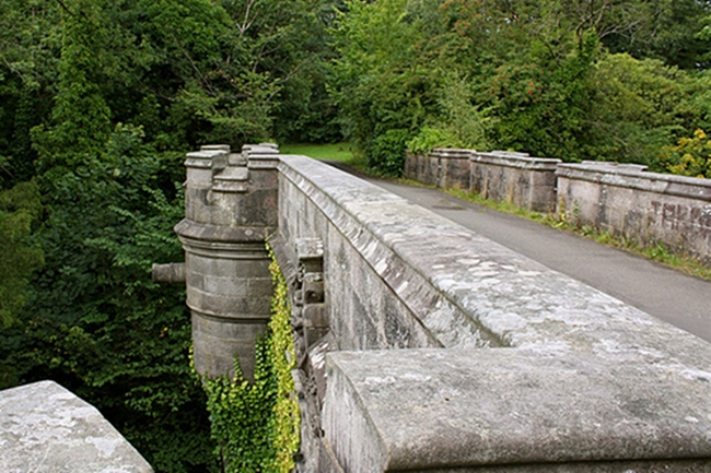 File:OvertounBridge.jpg