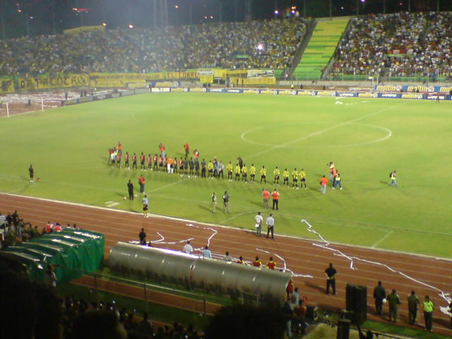 Archivo:Partido de ida - Final 2007-2008 - Caracas Táchira.jpg