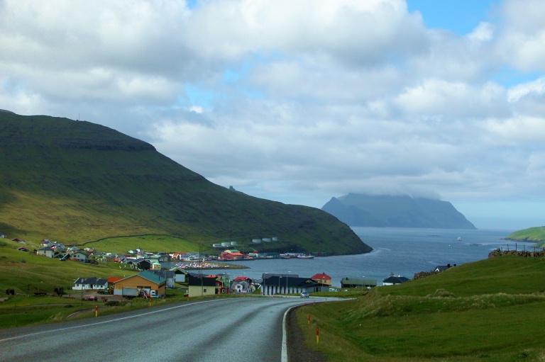 File:Sorvagur, faroe islands, view on mykines.jpg