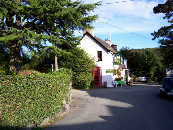 File:Y Ty Gwyn - geograph.org.uk - 247337.jpg