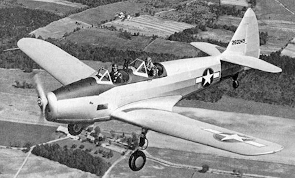 Archivo:AAFTC Fairchild PT-19.jpg