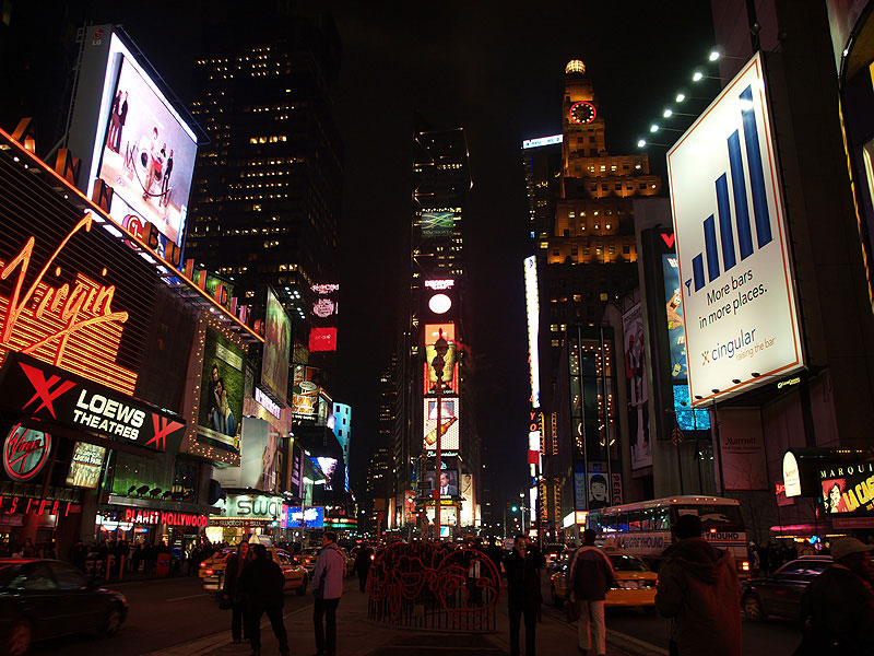 File:Largeviewtimessquare.jpg