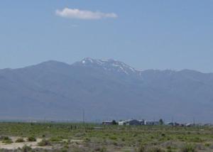 File:Mount Tenabo from near Battle Mountain, NV-300px.JPG