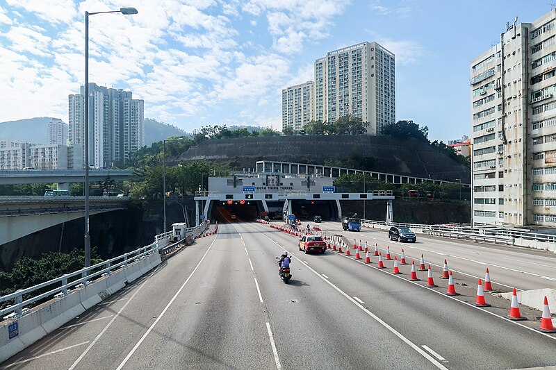 File:Cheung Tsing Tunnel 201811.jpg