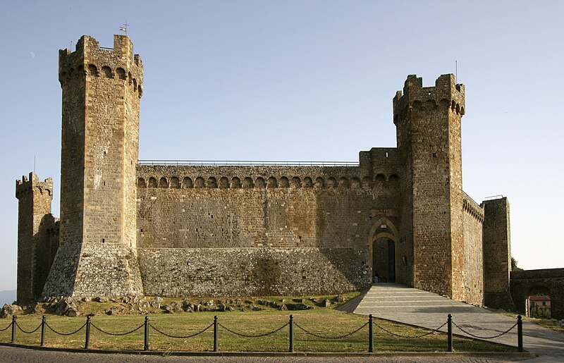 File:Fortezza-Montalcino-SI-IT.jpg