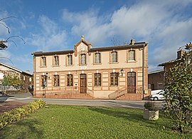 The town hall in Gargas