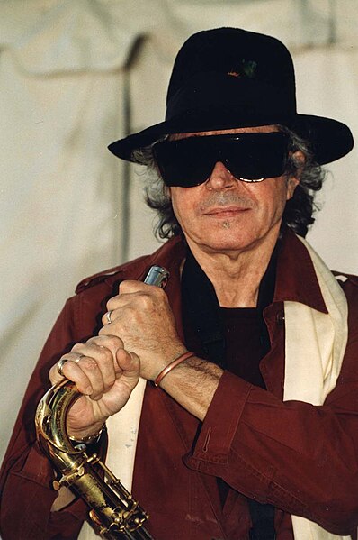 Archivo:Gato Barbieri.jpg