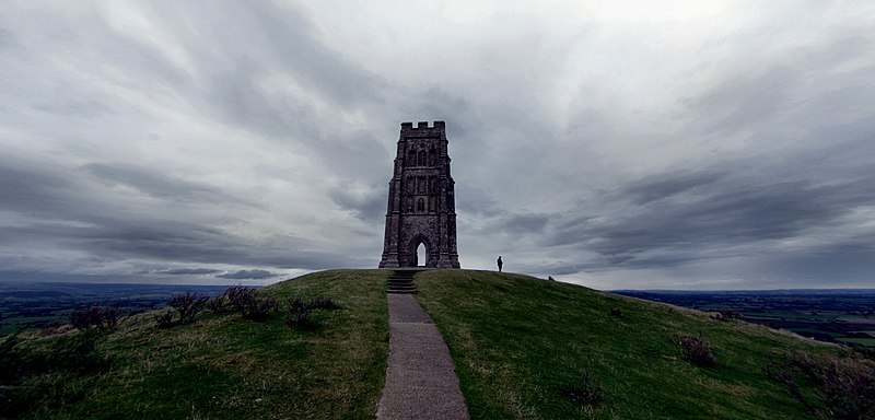 File:Gloomy Glastonbury Tor.jpg