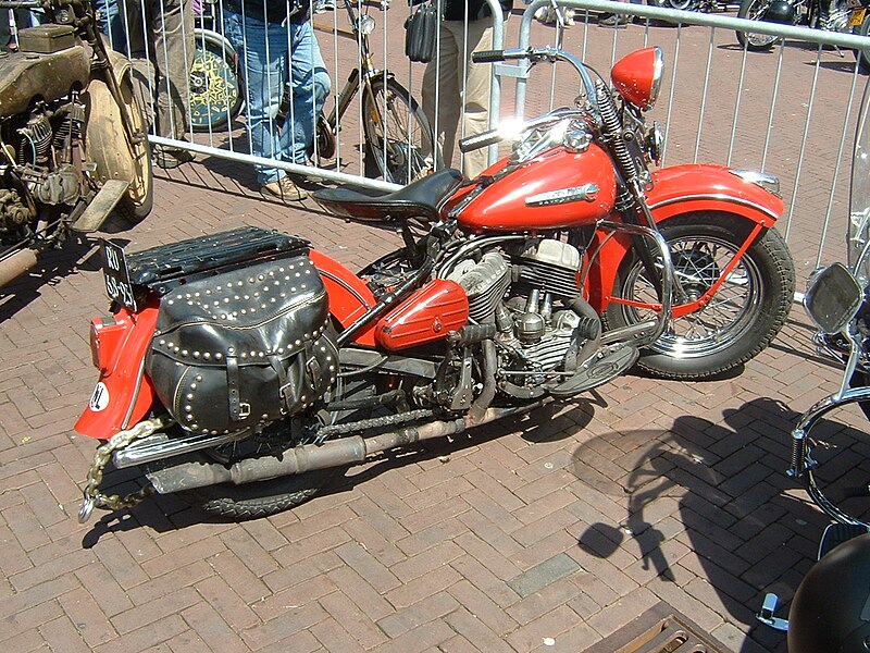 File:Harley-Davidson 10.jpg