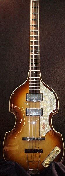 File:Hofner 500-1 Anniversary('61CavernBass)RH.jpg