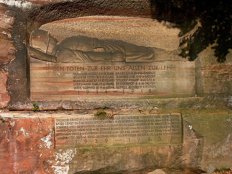 Файл:Kriegsdenkmal, Winterbach, SWP, Deutschland.jpg