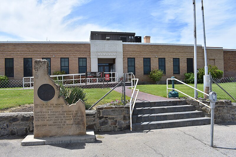 File:Owyhee County Courthouse (1).jpg