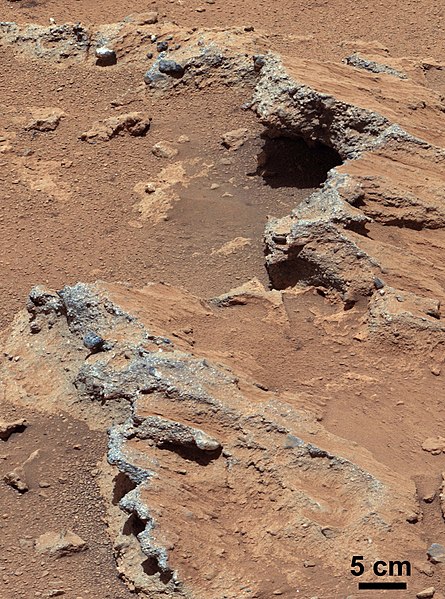 File:PIA17062-MarsCuriosityRover-HottahRockOutcrop-20120915.jpg