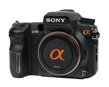 Sony Alpha 700, by Evan-Amos