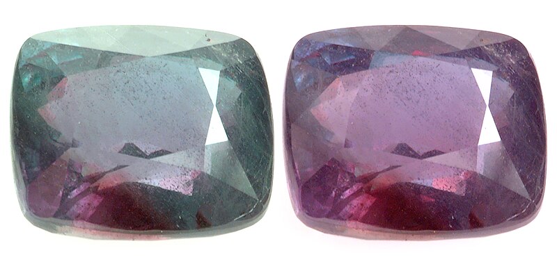 File:Alexandrite 26.75cts.jpg