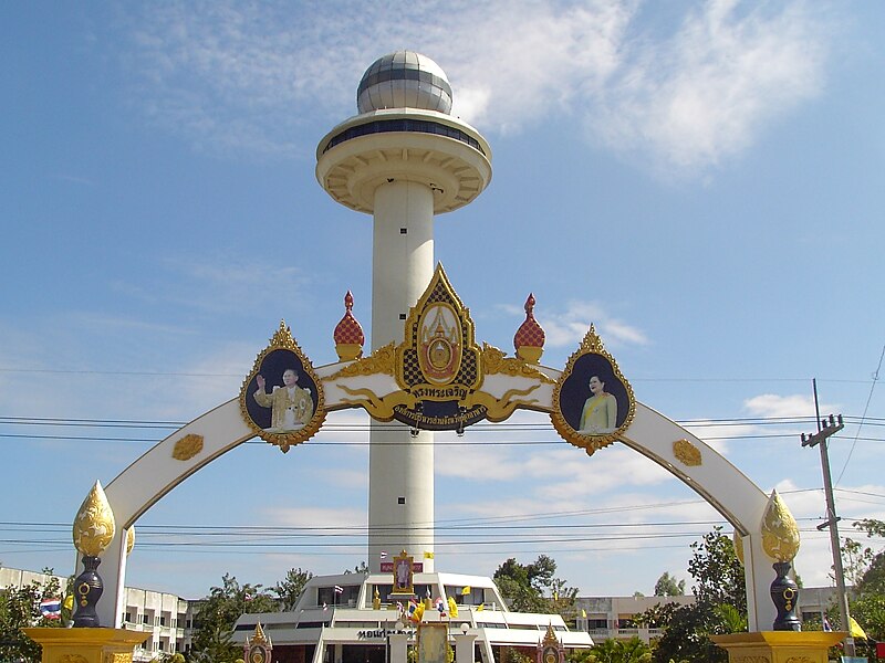 File:Mukdahan Haw Kaew.JPG