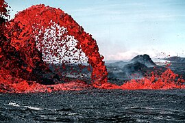 Pahoehoe fountain