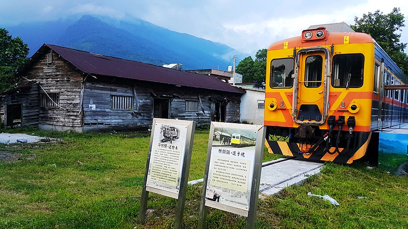 File:台鐵舊林榮車站倉庫04.jpg