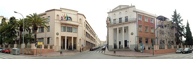 Fachada del antiguo emplazamiento de la Escuela Politécnica Superior de Linares.