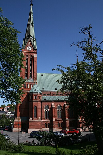 File:Trefoldighetskirken i Arendal.jpg