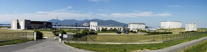 Panorama of the site, with mountains in the background