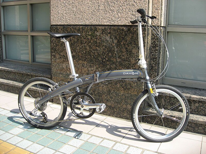 File:Dahon Mu SL 2009.jpg