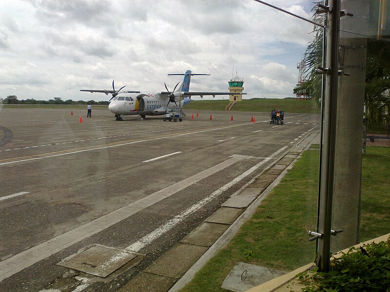 Файл:Aeropuerto Las Brujas.jpg