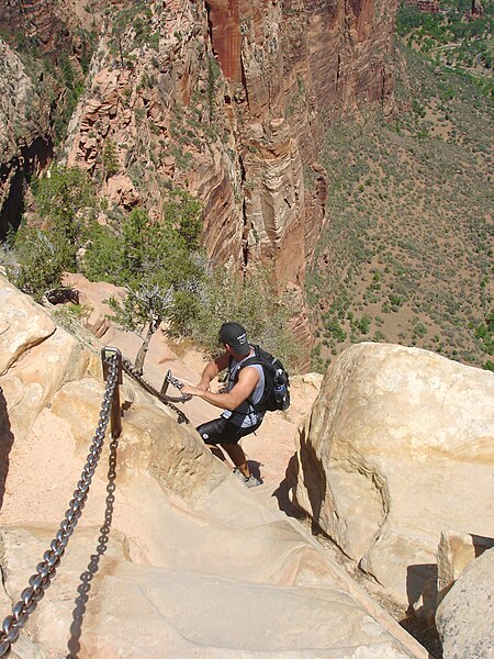 File:Angel's landing18.JPG