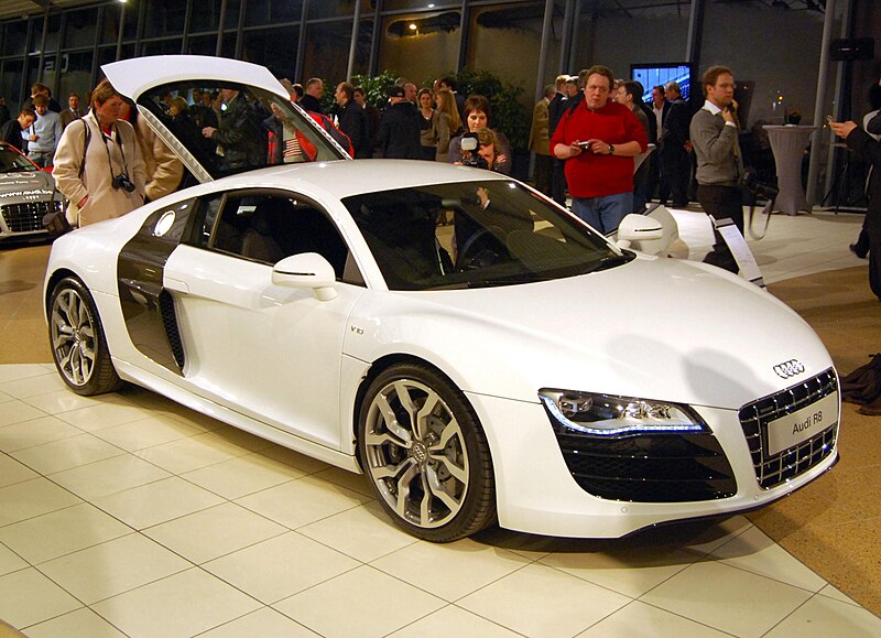 File:Audi R8 V10 2009.jpg