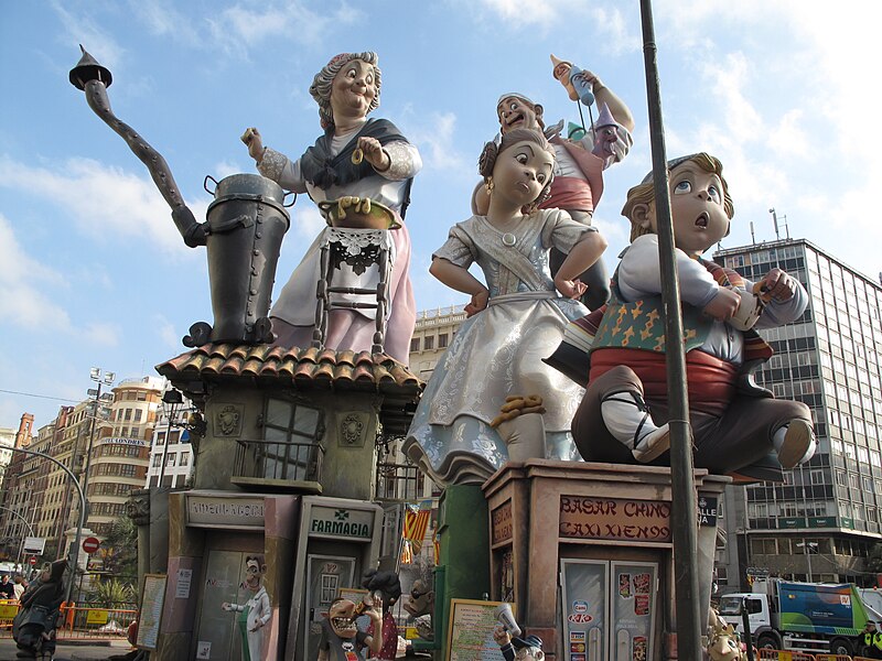 Archivo:Falla Ayuntamiento 2010.jpg