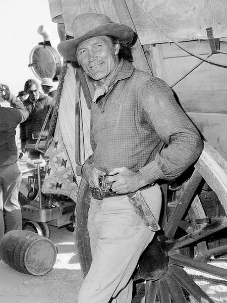 File:Jack Palance 1974.jpg