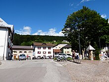 Luserna-piazza Guglielmo Marconi.jpg