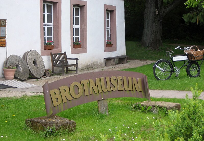 Файл:Ebergötzen-Europäisches Brotmuseum.JPG