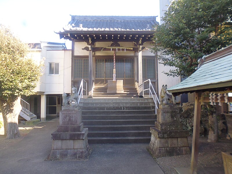 File:Numazu Aratama Inari Jinja.jpg