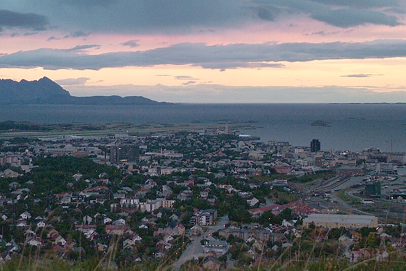 Файл:Sunset.bodø.norway.jpg