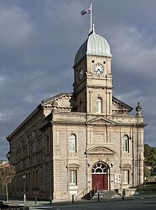 Town Hall, Albany.jpg