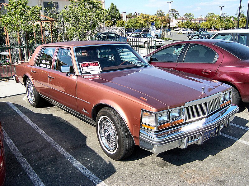 Файл:1978 Cadillac Seville.jpg