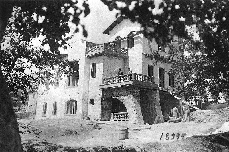 Файл:Chekhov house in 1899.jpg