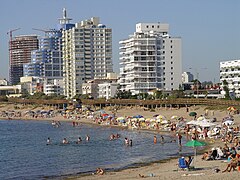 Playa Mansa y Hotel Enjoy Punta del Este en 2007.